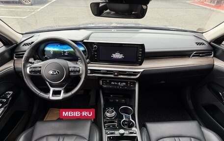 KIA K5, 2022 год, 2 390 000 рублей, 9 фотография