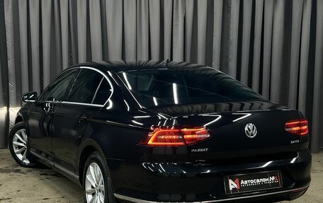 Volkswagen Passat B8 рестайлинг, 2017 год, 1 889 900 рублей, 4 фотография