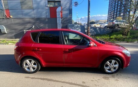 KIA cee'd I рестайлинг, 2010 год, 720 000 рублей, 2 фотография