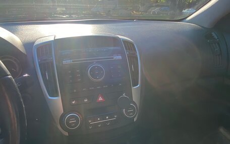 KIA cee'd I рестайлинг, 2010 год, 720 000 рублей, 10 фотография
