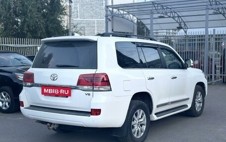 Toyota Land Cruiser 200, 2016 год, 5 499 000 рублей, 3 фотография