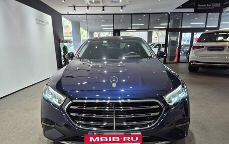 Mercedes-Benz E-Класс, 2025 год, 6 432 000 рублей, 2 фотография