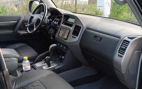 Mitsubishi Pajero III рестайлинг, 2005 год, 1 100 000 рублей, 5 фотография