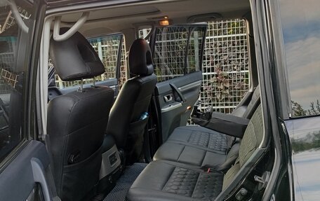 Mitsubishi Pajero III рестайлинг, 2005 год, 1 100 000 рублей, 10 фотография