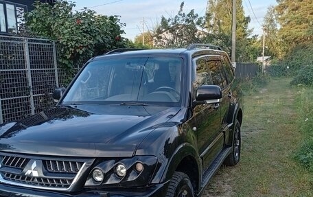 Mitsubishi Pajero III рестайлинг, 2005 год, 1 100 000 рублей, 3 фотография