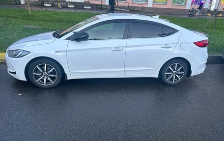 Hyundai Elantra VI рестайлинг, 2017 год, 1 090 000 рублей, 5 фотография
