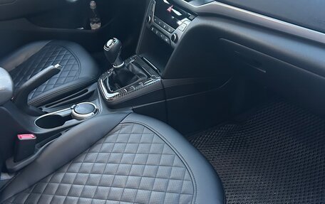 Hyundai Elantra VI рестайлинг, 2017 год, 1 090 000 рублей, 2 фотография