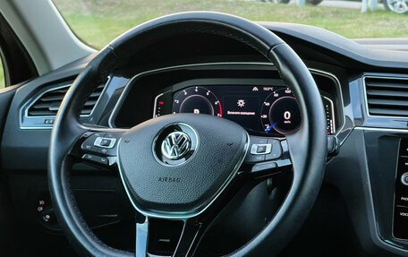 Volkswagen Tiguan II, 2019 год, 2 897 000 рублей, 14 фотография