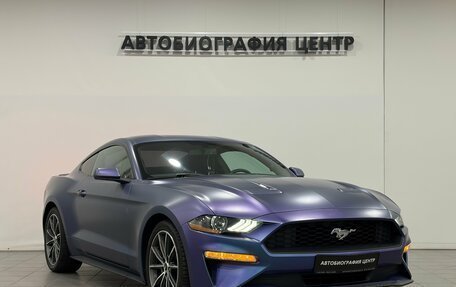 Ford Mustang VI рестайлинг, 2019 год, 2 390 000 рублей, 3 фотография