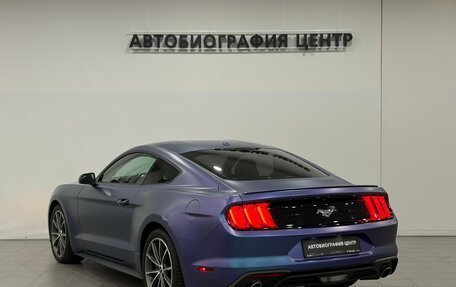 Ford Mustang VI рестайлинг, 2019 год, 2 390 000 рублей, 6 фотография