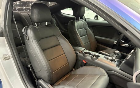 Ford Mustang VI рестайлинг, 2019 год, 2 390 000 рублей, 20 фотография