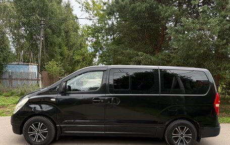 Hyundai H-1 II рестайлинг, 2008 год, 750 000 рублей, 3 фотография