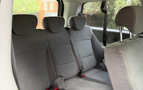 Hyundai H-1 II рестайлинг, 2008 год, 750 000 рублей, 19 фотография
