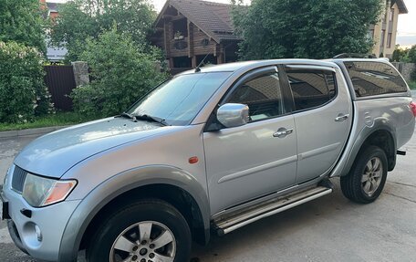 Mitsubishi L200 IV рестайлинг, 2008 год, 970 000 рублей, 13 фотография