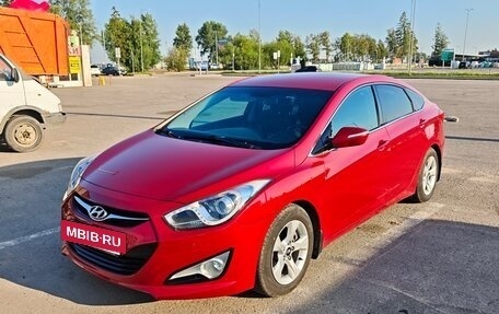 Hyundai i40 I рестайлинг, 2013 год, 990 000 рублей, 2 фотография