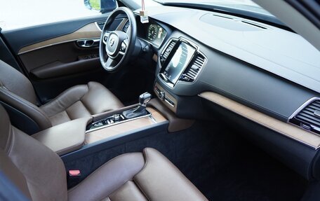 Volvo XC90 II рестайлинг, 2018 год, 3 950 000 рублей, 27 фотография