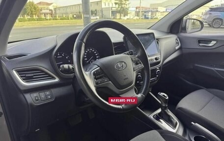 Hyundai Solaris II рестайлинг, 2018 год, 1 540 000 рублей, 7 фотография