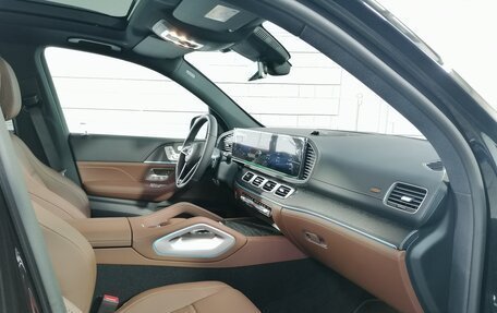Mercedes-Benz GLE, 2026 год, 16 800 000 рублей, 26 фотография