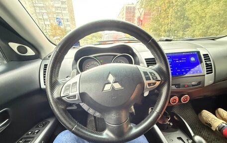 Mitsubishi Outlander III рестайлинг 3, 2008 год, 760 000 рублей, 5 фотография