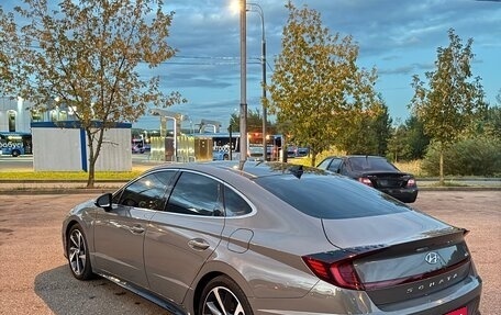 Hyundai Sonata VIII, 2021 год, 2 400 000 рублей, 4 фотография