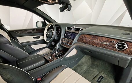 Bentley Bentayga I, 2023 год, 28 000 000 рублей, 13 фотография