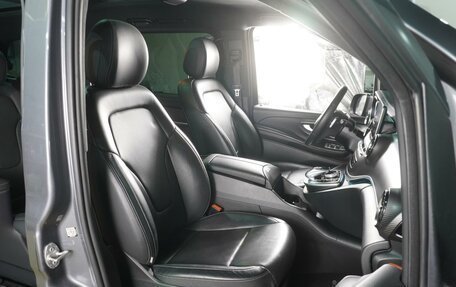 Mercedes-Benz V-Класс, 2019 год, 4 999 000 рублей, 8 фотография