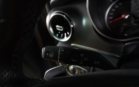 Mercedes-Benz V-Класс, 2019 год, 4 999 000 рублей, 21 фотография