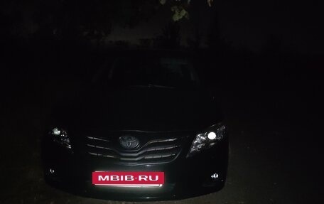 Toyota Camry, 2008 год, 820 000 рублей, 2 фотография