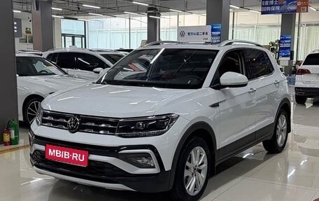 Volkswagen T-Cross I, 2022 год, 1 926 000 рублей, 1 фотография