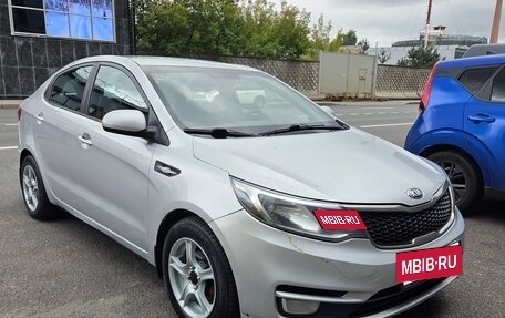 KIA Rio III рестайлинг, 2015 год, 650 000 рублей, 2 фотография
