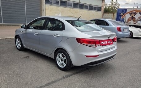 KIA Rio III рестайлинг, 2015 год, 650 000 рублей, 3 фотография