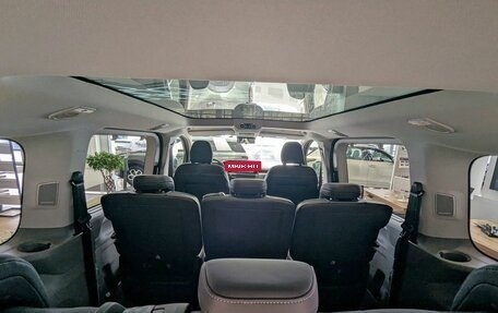 Volkswagen Caravelle, 2025 год, 11 990 000 рублей, 39 фотография
