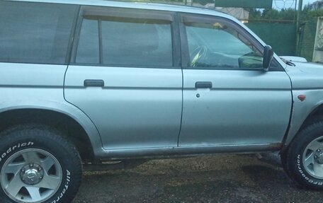 Mitsubishi Pajero Sport II рестайлинг, 2000 год, 490 000 рублей, 5 фотография