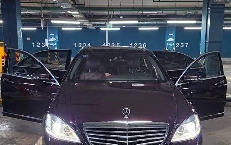 Mercedes-Benz S-Класс, 2010 год, 3 200 000 рублей, 2 фотография