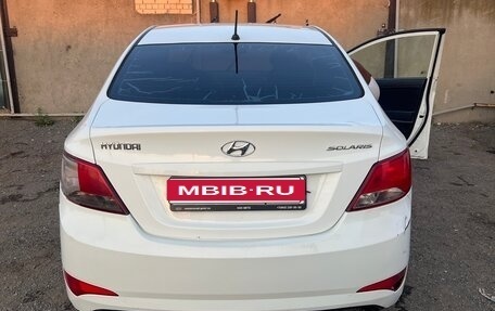 Hyundai Solaris II рестайлинг, 2015 год, 500 000 рублей, 4 фотография