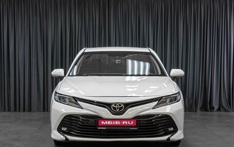 Toyota Camry, 2019 год, 2 115 000 рублей, 3 фотография