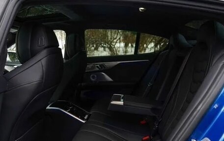 BMW 8 серия, 2019 год, 7 200 000 рублей, 40 фотография