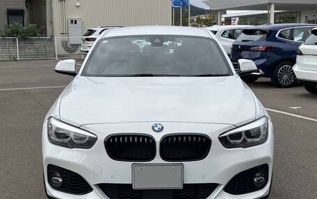 BMW 1 серия, 2019 год, 1 176 000 рублей, 2 фотография