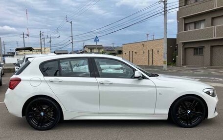 BMW 1 серия, 2019 год, 1 176 000 рублей, 4 фотография