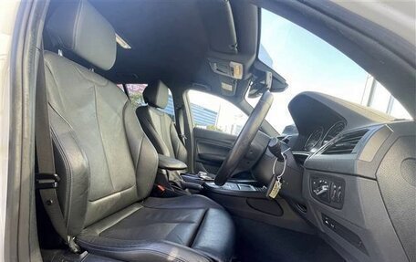 BMW 1 серия, 2019 год, 1 176 000 рублей, 9 фотография