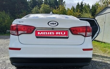 KIA Rio III рестайлинг, 2015 год, 1 050 000 рублей, 10 фотография