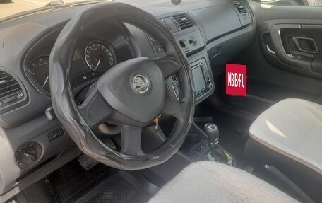Skoda Fabia II, 2013 год, 650 000 рублей, 6 фотография
