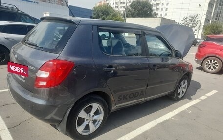 Skoda Fabia II, 2013 год, 650 000 рублей, 7 фотография