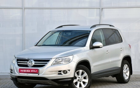 Volkswagen Tiguan I, 2010 год, 1 095 000 рублей, 1 фотография