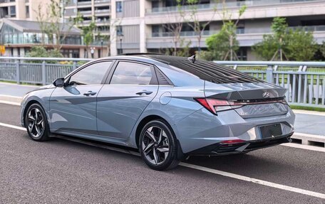 Hyundai Elantra, 2022 год, 1 290 325 рублей, 5 фотография