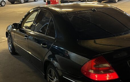 Mercedes-Benz E-Класс, 2002 год, 420 000 рублей, 7 фотография