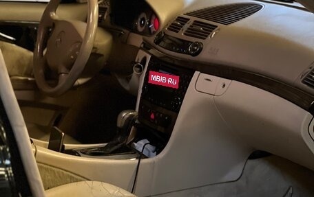 Mercedes-Benz E-Класс, 2002 год, 420 000 рублей, 11 фотография