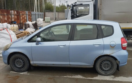 Honda Fit III, 2003 год, 270 000 рублей, 2 фотография