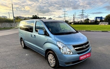 Hyundai Grand Starex Grand Starex I рестайлинг 2, 2010 год, 1 349 000 рублей, 3 фотография