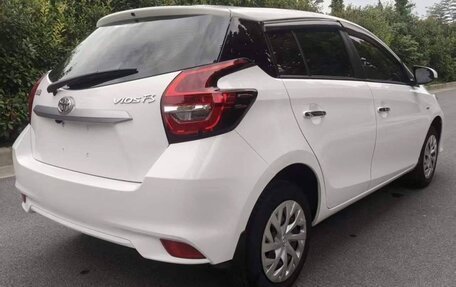 Toyota Vios III, 2023 год, 1 220 000 рублей, 5 фотография